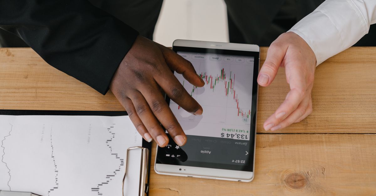 JPMorgan et Dimensional : Deux Géants aux Stratégies Complémentaires