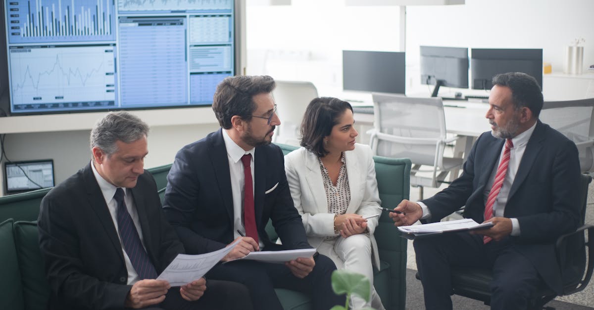 Décryptage des Indicateurs Clés pour un Investissement Structuré